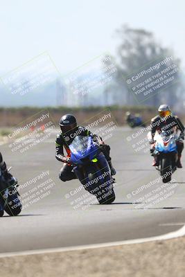 media/Sep-20-2025-TrackDaz (Sat) [[27f0cde673]]/B Group/220pm (Turn 9)/